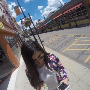 Meet your Posher, Libny